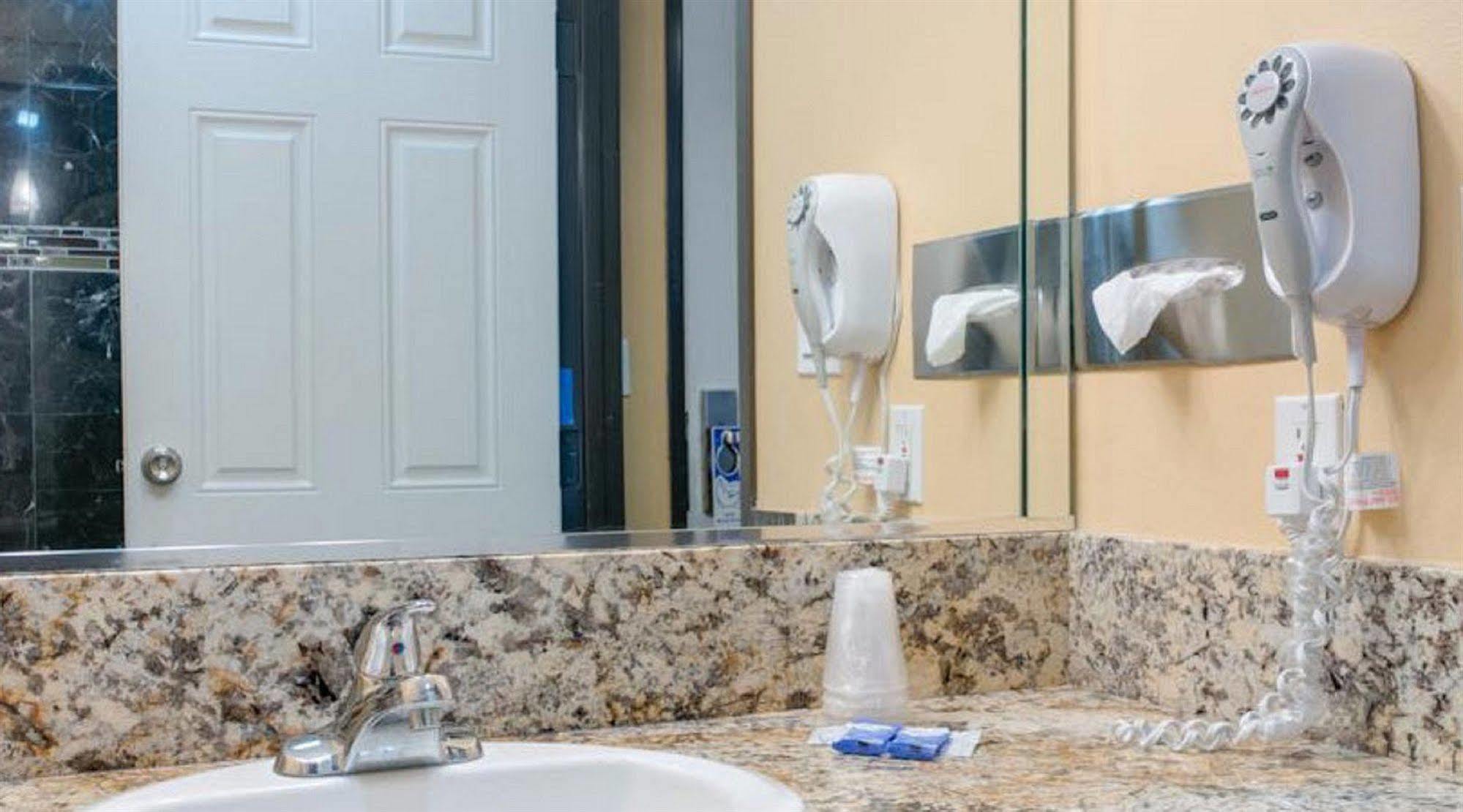 Redondo Beach Inn-Lax (Adults Only) Gardena Zewnętrze zdjęcie